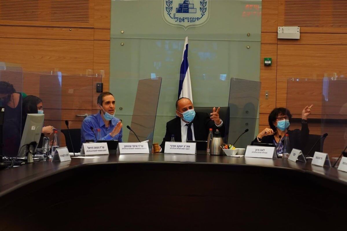 משרד האנרגיה בוועדת הכלכלה || מעטים מצוברי הגז בישראל עומדים בתקן 