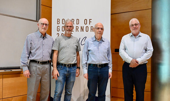 מימין לשמאל: נשיא הטכניון פרופ׳ אורי סיון, גדעון פרנק, דדי פרלמוטר ויו״ר הקורטוריון סקוט לימסטר, קרדיט: רמי שלוש, דוברות הטכניון
