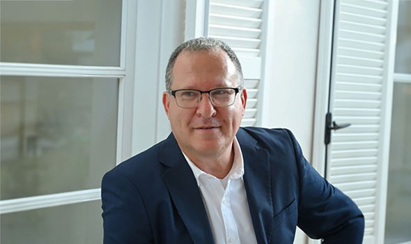איציק אסטרייכר, מומחה לביטוח פנסיוני, קרדיט: אלבום אישי